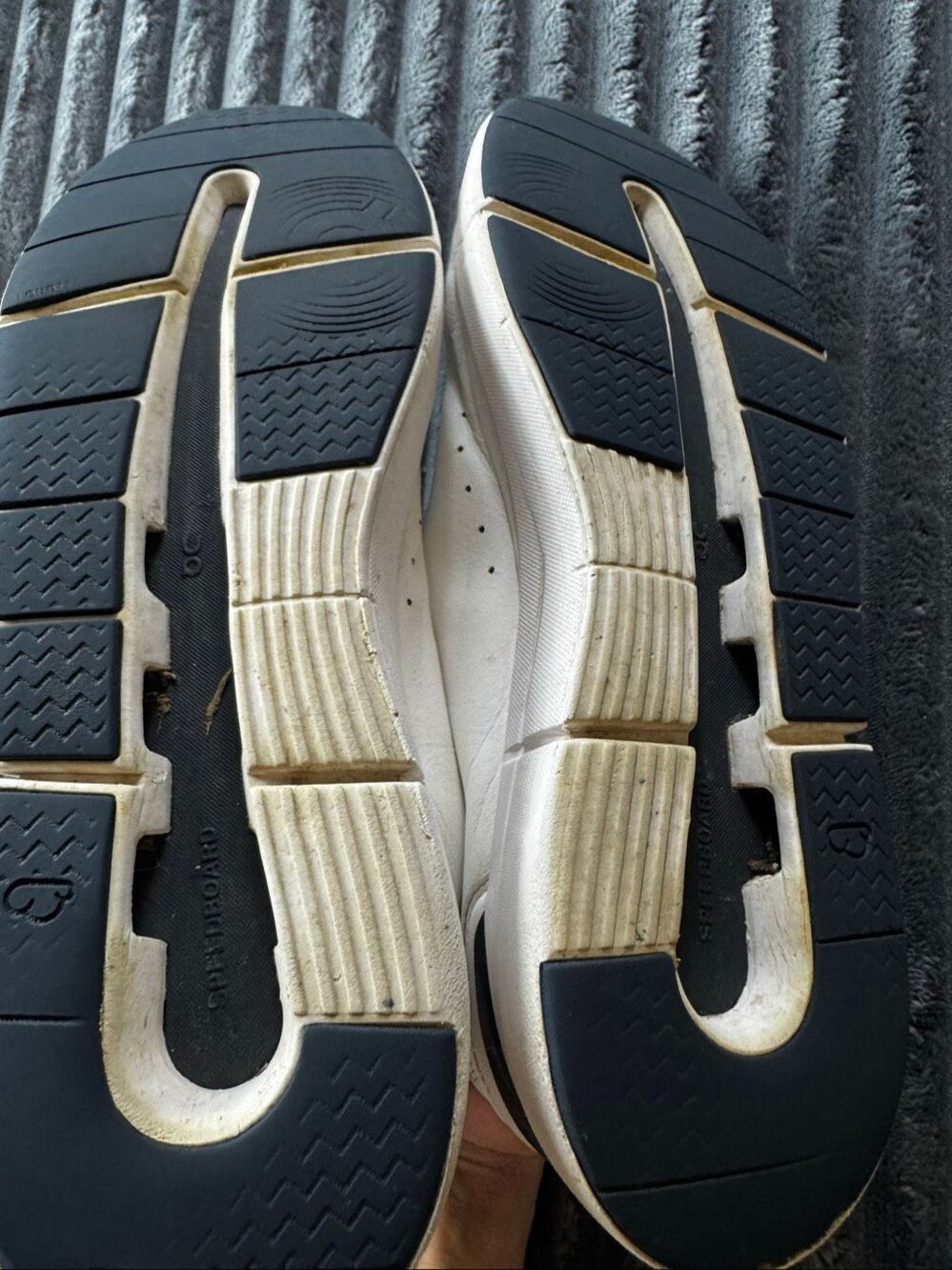 On Cloud Mens The Roger White Tennis Shoes Size 11 - Picture 5 of 6